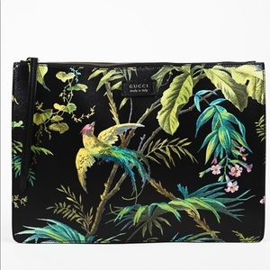 🔥SOLD🔥Gucci “Tropical Messenger”